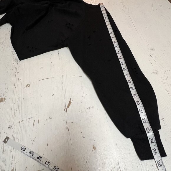 Know One Cares Cropped Sweater S Whimsigoth Embroidered Red Roses Distressed - Picture 7 of 10